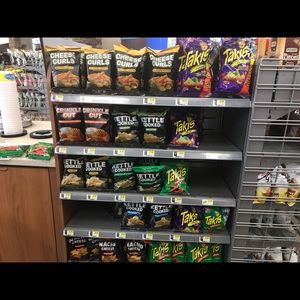 Meet your Posher, Maldine